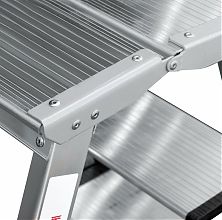 Стремянка алюминиевая двухсторонняя со ступенями 130 мм и площадкой 350х260 мм NV1127.5