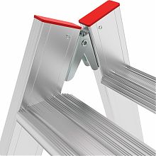 Индустриальная двухсторонняя алюминиевая стремянка с развальцованными ступенями NV5120.7